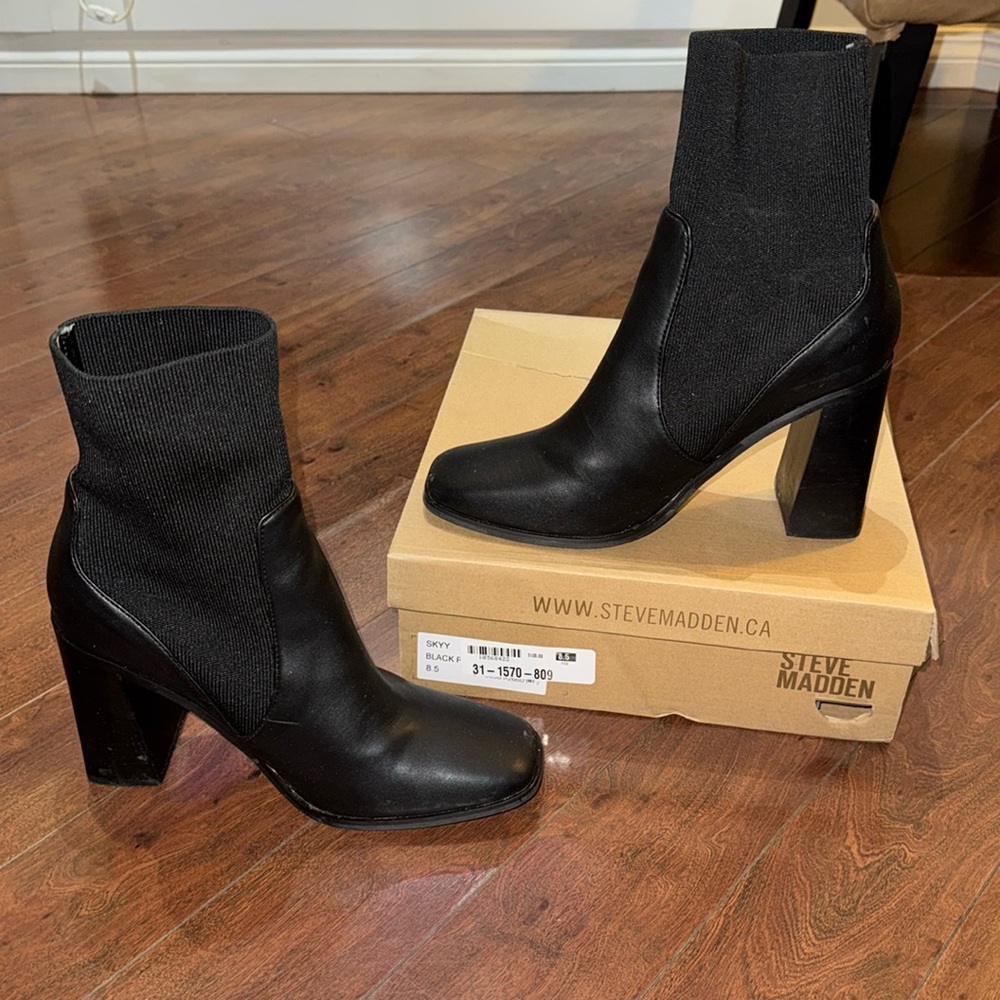 Steve Madden Skyy Boots